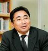 臼井文哉さん