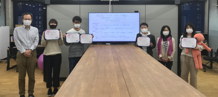 左から中沢実教授，栁澤理紗さん，佐藤照大さん，本田彰吾さん，高野佐代子講師，安達聡子さん