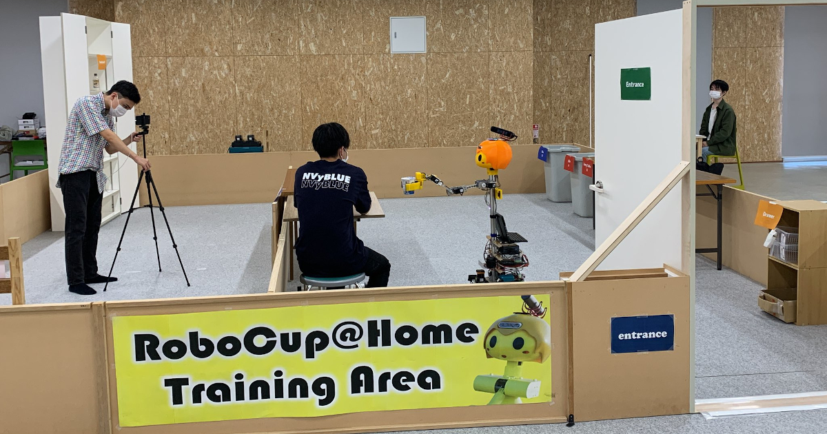 World Robot Summit」で夢考房RoboCup@Homeプロジェクトがクラス