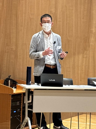 松本教授の講義風景