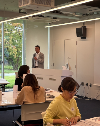    松本教授の講義風景