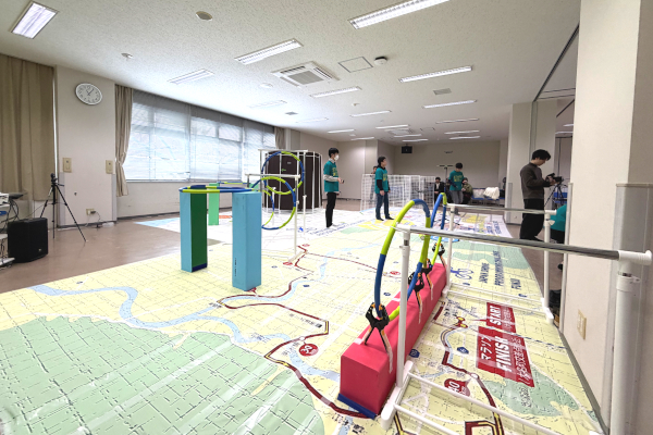 3県をテーマにした全国大会のコース（左奥：石川、右奥：富山、手前：福井）